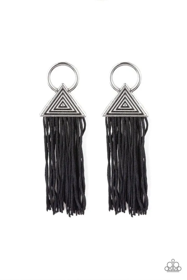 Earrings Paparazzi Jewelry Paparazzi Earring Oh My GIZA Black