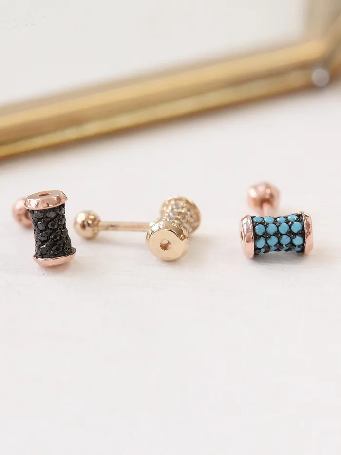 MinimalBijoux Earrings 14K Gold Hammer Cartilage Earring 18G16G