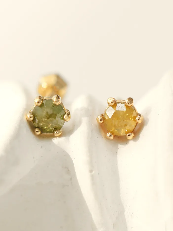 MinimalBijoux Earrings 14K Gold Rough Diamond Cartilage earring 3mm 18g16g