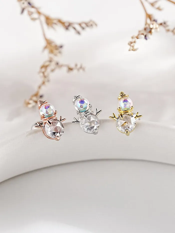 MinimalBijoux Earrings Happy Snowman Cartilage Ear Piercing 18G16G